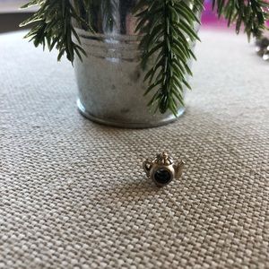 Pandora - *Retired* Gold top tea pot